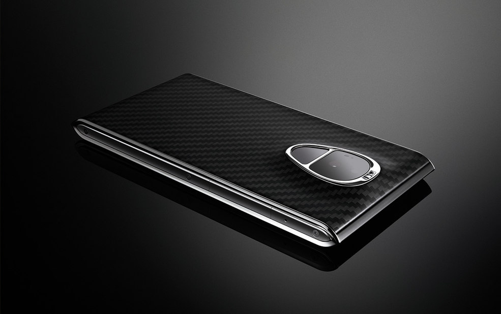 back face of Solarin smartphone – Sirin Labs – point one percent