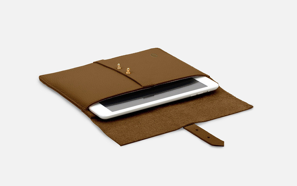 leather benham park custom ipad case – Savills – point one percent